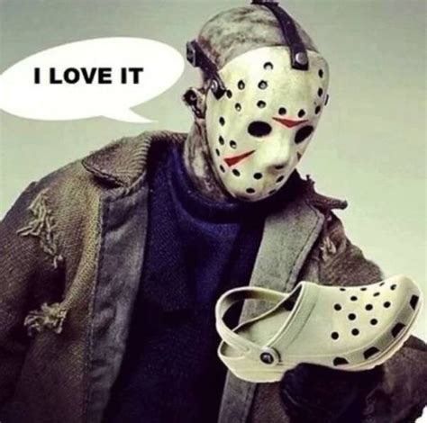 Crocs Memes (30 pics)