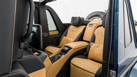 What is it Really Like Driving a $1.5-Million G650 Maybach Landaulet? - MBWorld