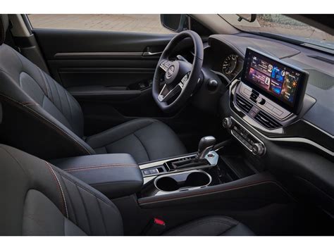 2024 Nissan Altima Sv Interior - Laney Mirella