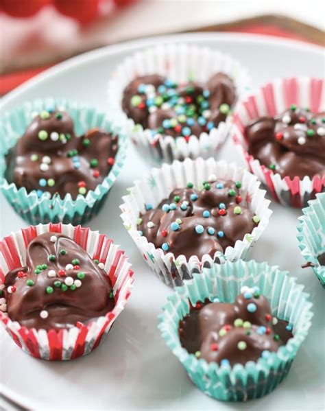 The 14 Best Baked Goods to Give as Gifts | Crockpot candy, Christmas food, Fun baking recipes