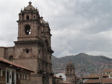 A Lesson in Colonialism at Cusco Cathedral - BashfulAdventurer.com