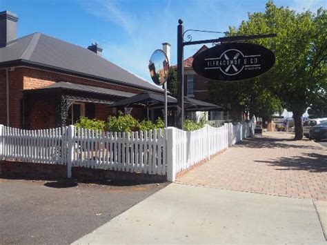 ILFRACOMBE & COMPANY CAFE, Cowra - Restaurant Reviews, Photos & Phone ...