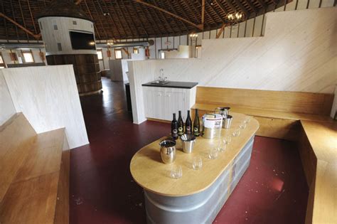 Round Barn Winery updates wine-tasting experience | Local News | heraldpalladium.com