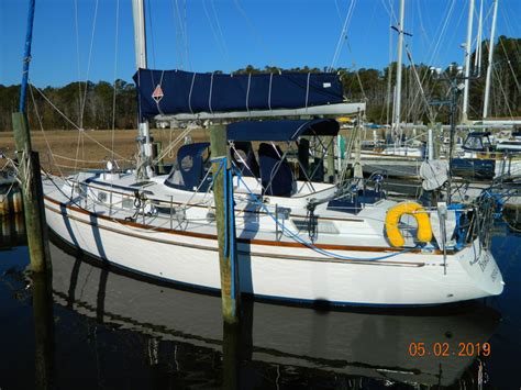 Bristol 41.1 – Deaton Yacht Sales