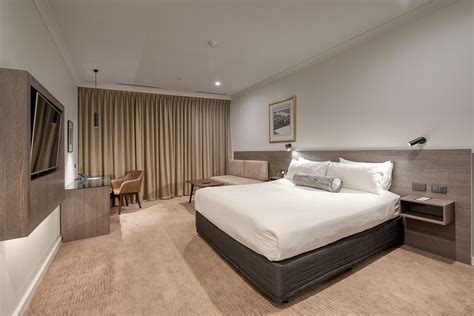 DUXTON HOTEL PERTH - Updated 2022 Prices & Reviews (Australia)