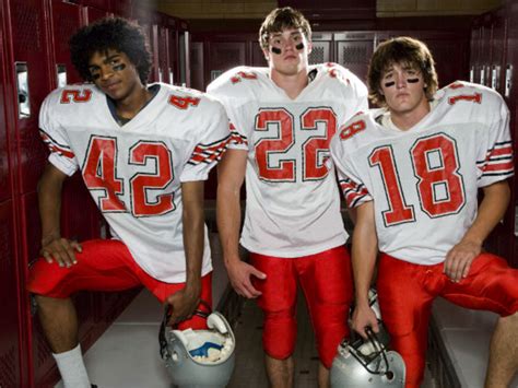 Study: High School Jocks Will Grow Up to Be Healthier Than You, Nerd - Sports Illustrated