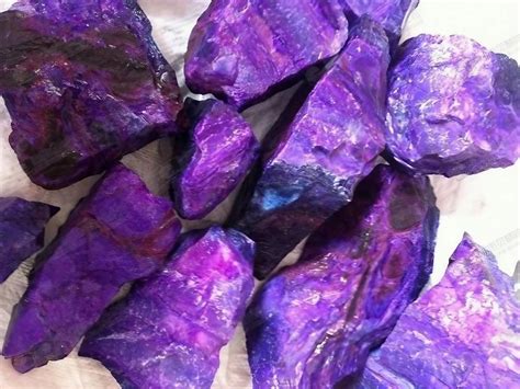 Raw Material Sugilite Rough Stones at Rs 80000/kg in Jaipur | ID: 10548558055