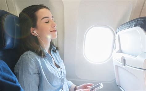 Window, middle or aisle? What your plane seat preference says about you ...