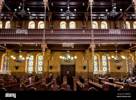 Dohany Street Synagogue (The Great Synagogue) interior in Budapest Stock Photo, Royalty Free ...