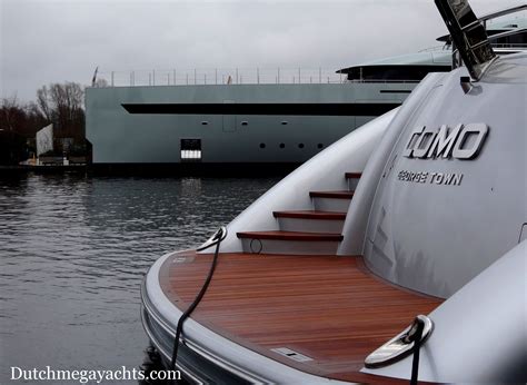 Feadship superyachts SAVANNAH and COMO — Yacht Charter & Superyacht News