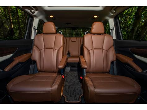 2024 Subaru Ascent: 118 Interior Photos | U.S. News