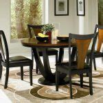 Round Kitchen Table Set for 4: a Complete Design for Small Family – HomesFeed