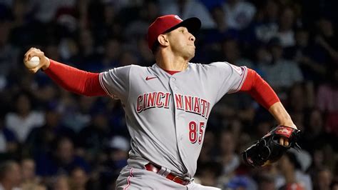 Cincinnati Reds trade deadline: Luis Cessa, Justin Wilson like roles