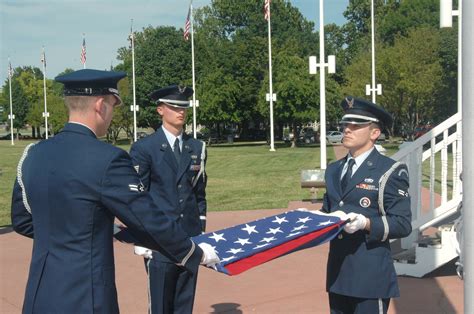 Offutt Base Flag Ceremony shows respect to Old Glory > Offutt Air Force Base > Article Display