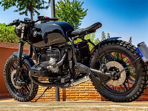 BMW R100 Black, the beast Scrambler - Cafe Racer World