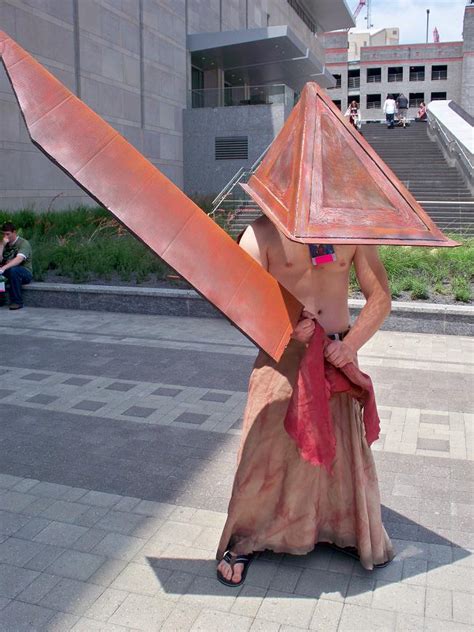 Pyramid Head Cosplay by Jexyss on DeviantArt