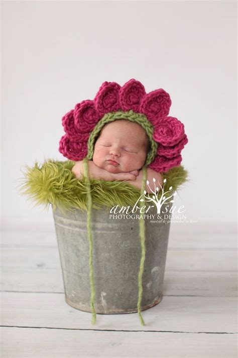 Newborn Baby Flower Bonnet Hat Crochet by PerfectlySweetItems, $25.00 | Crochet baby props ...