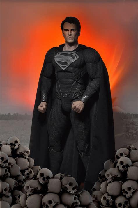 FIRST LOOK: Man of Steel – 1/4 Scale Figure – Black Suit Superman ...