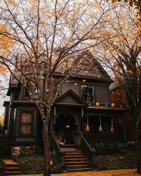 A Few Photos Of My Spooky Victorian Home This Halloween Season ...