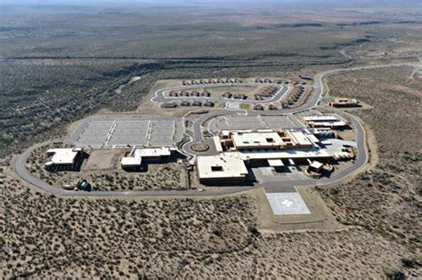 IHS debuts new facility on San Carlos Apache Reservation