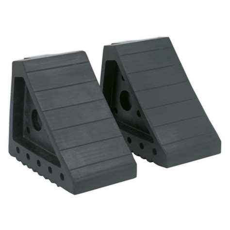 Rubber Wheel Chocks 1.8kg - Pair - Huttie