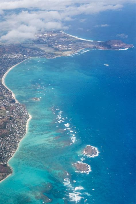 The 8 Beaches On This One Coastline Have The Absolute Bluest Water In Hawaii | Beach road trip ...