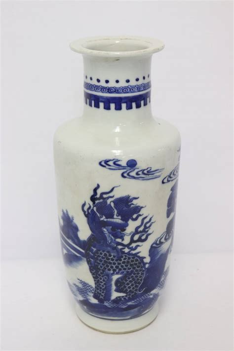 Blue And White Porcelain Vase Auction