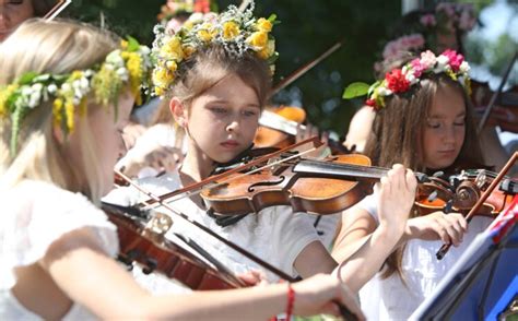 Why are Music Lessons Important For Children? - The Frisky