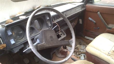 Lada Signet (2105) interior | DeLorean_4 | Flickr