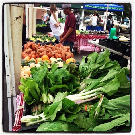 Photos at Urban Harvest Farmers Market - Greenway - Upper Kirby - 25 ...