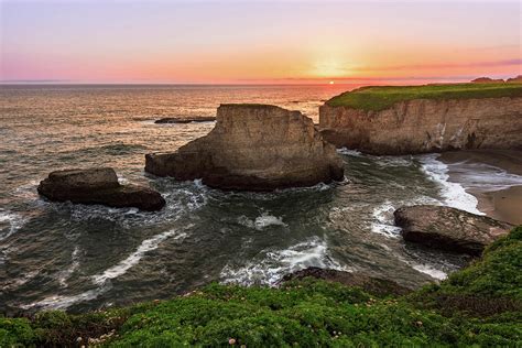 Shark Fin Cove Sunset Photograph by John Hight - Fine Art America