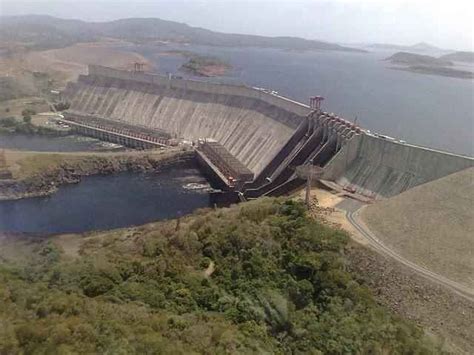 THE FISHING NEWS: LAKE GURI, VENEZUELA