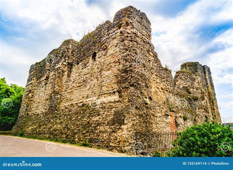 Ruins of Canterbury Castle stock photo. Image of attraction - 155169114