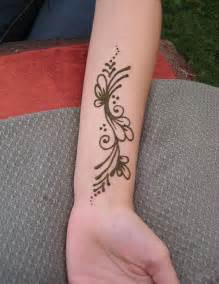 30 Easy & Simple Mehndi Designs & Henna Patterns 2012 | Henna Tattoo For Beginners | Girlshue