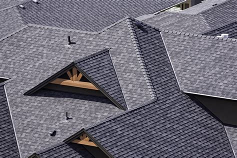 Roofing Contractors Indianapolis | Universal Roofing & Exteriors