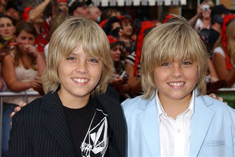 Roles You Didn't Know Were Played By Twins - Fame10