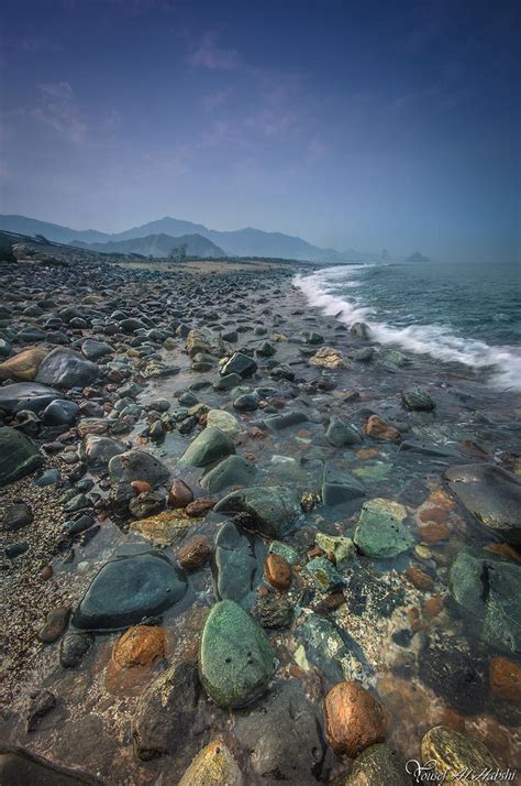 Fujairah Beach by AlHabshi on DeviantArt