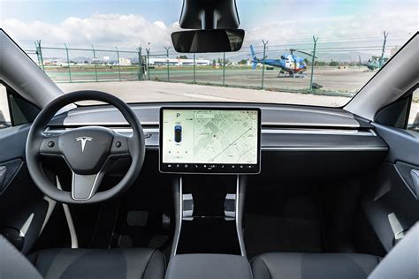 Tesla Model 3/Y Carbon Fiber Dash Panel - T Sportline - Tesla Model S, 3, X & Y Accessories