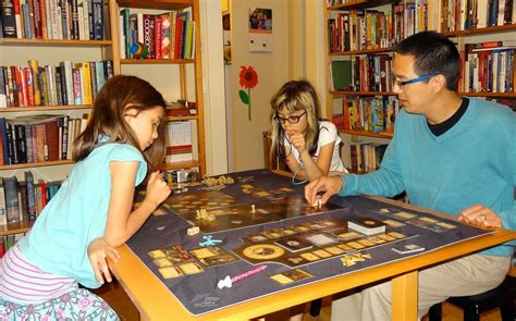 GeekDad Guest-Writes: 8 Reasons To Play Board Games With Your Kids