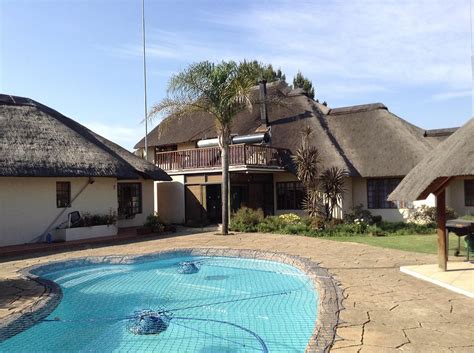 12 ON VAAL DRIVE GUESTHOUSE - B&B Reviews & Price Comparison (Vanderbijlpark, South Africa ...