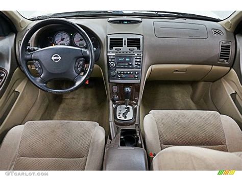 2002 Nissan Maxima SE interior Photo #102871029 | GTCarLot.com