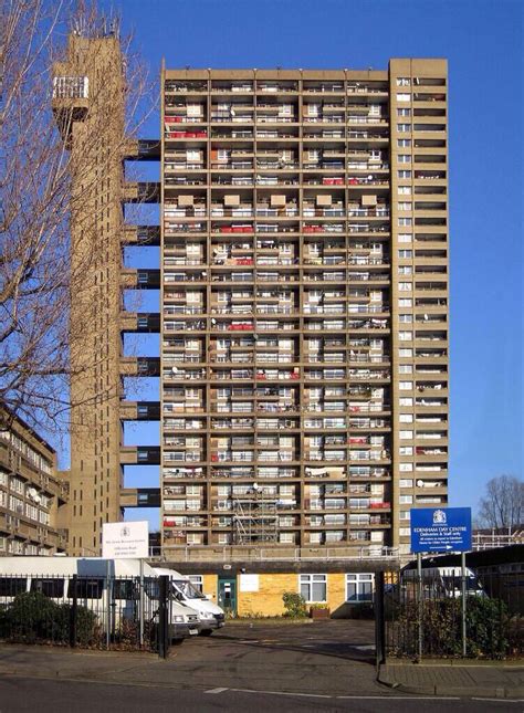 Ernő Goldfinger's 31-floor Trellick Tower in North Kensington, an ...