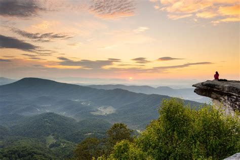 The Best Hiking Trails in Virginia - Let's Roam Explorer