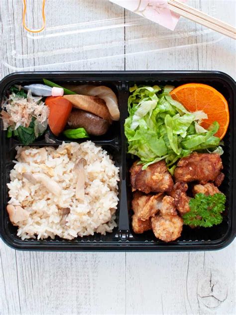 15 Delicious And Traditional Bento Box Recipes - Society19