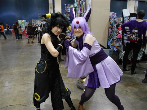 Umbreon and Espeon cosplay by neon-talon-claw on DeviantArt