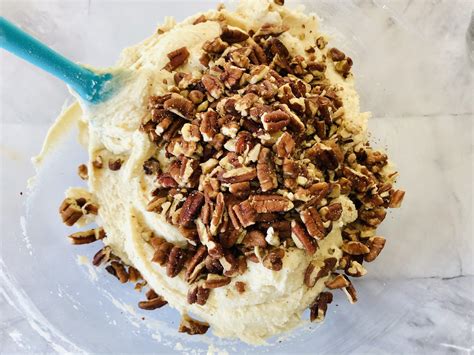 Pecan Snowballs | Slow Cooker Living