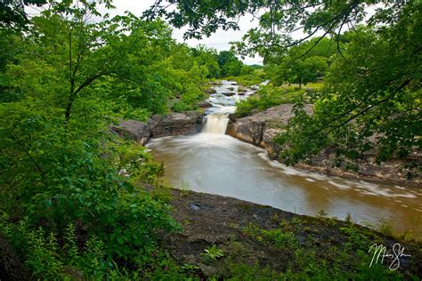 Kansas Waterfalls | Mickey Shannon Photography