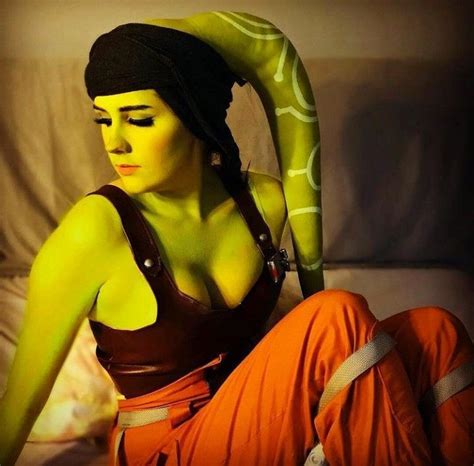 Hera Syndulla cosplay en 2020 | Star wars girl, Personnage star wars ...