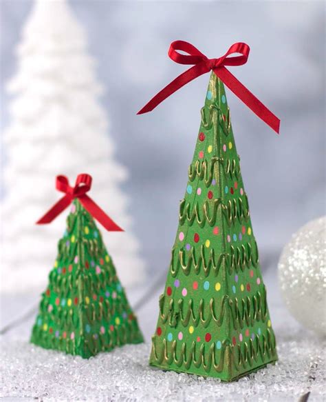 Cardboard Christmas Tree | FaveCrafts.com