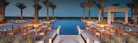 Abu Dhabi Best Restaurant | Pool Deck at Eastern Mangroves